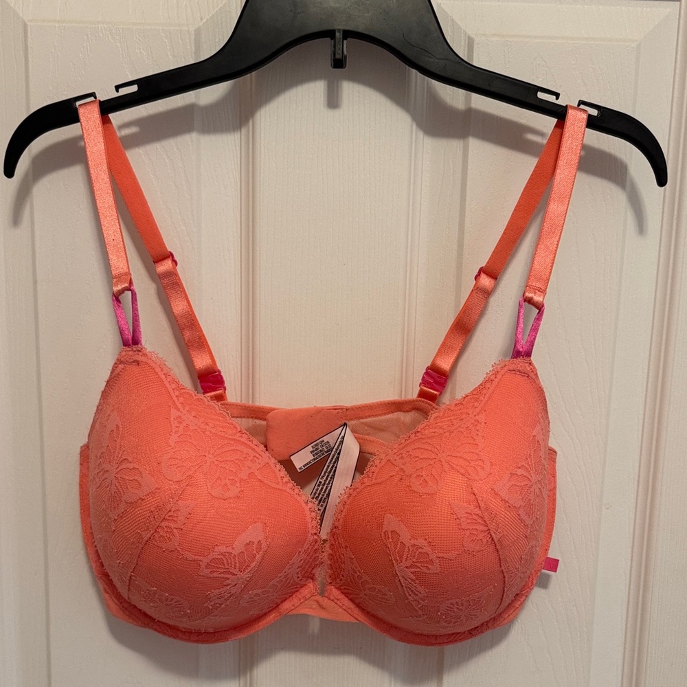 Victoria's Secret Coral Push-up Lace Bra
